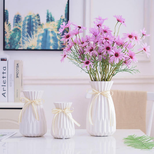 Vase en porcelaine blanche tendance