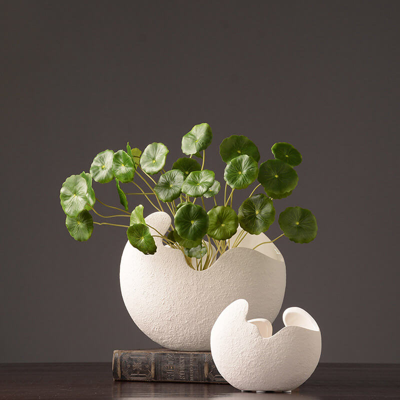 Cache-pot en céramique blanc coquille d'œuf