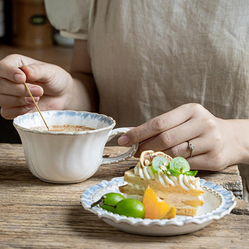Ensemble tasse à café et sauce Alice