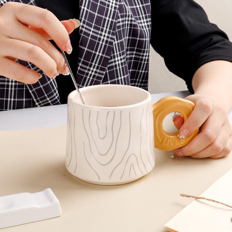 Ensemble de tasses à anneaux annuels