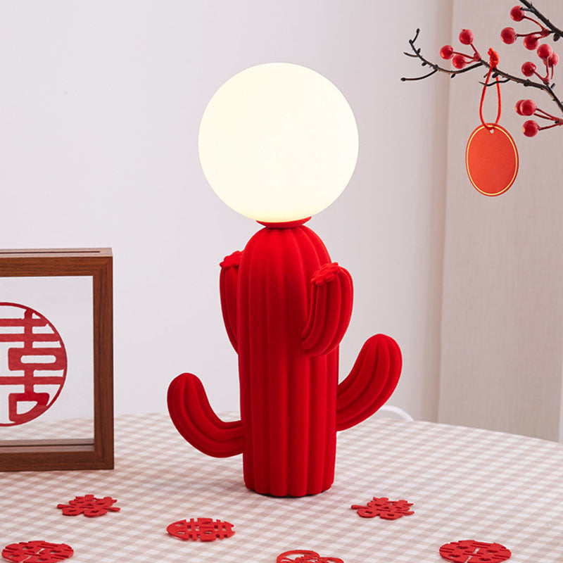 Tischlampe aus Kunstharz mit Kaktusmotiv