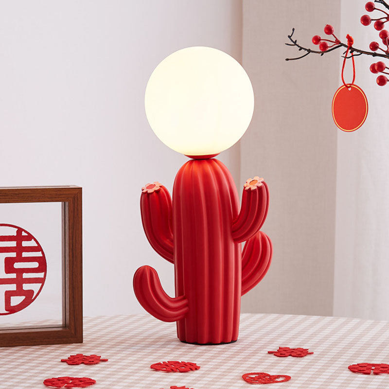 Tischlampe aus Kunstharz mit Kaktusmotiv