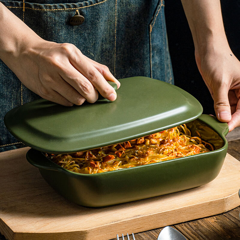 Ceramic Baking Dish With Lid