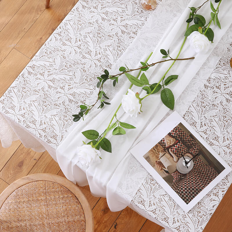 Chemin de table en mousseline de soie de couleur unie