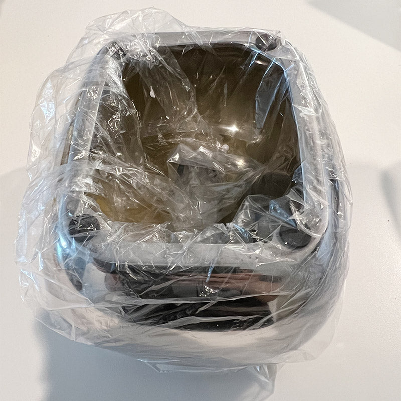 Cremefarbene Taschentuchbox aus Keramik