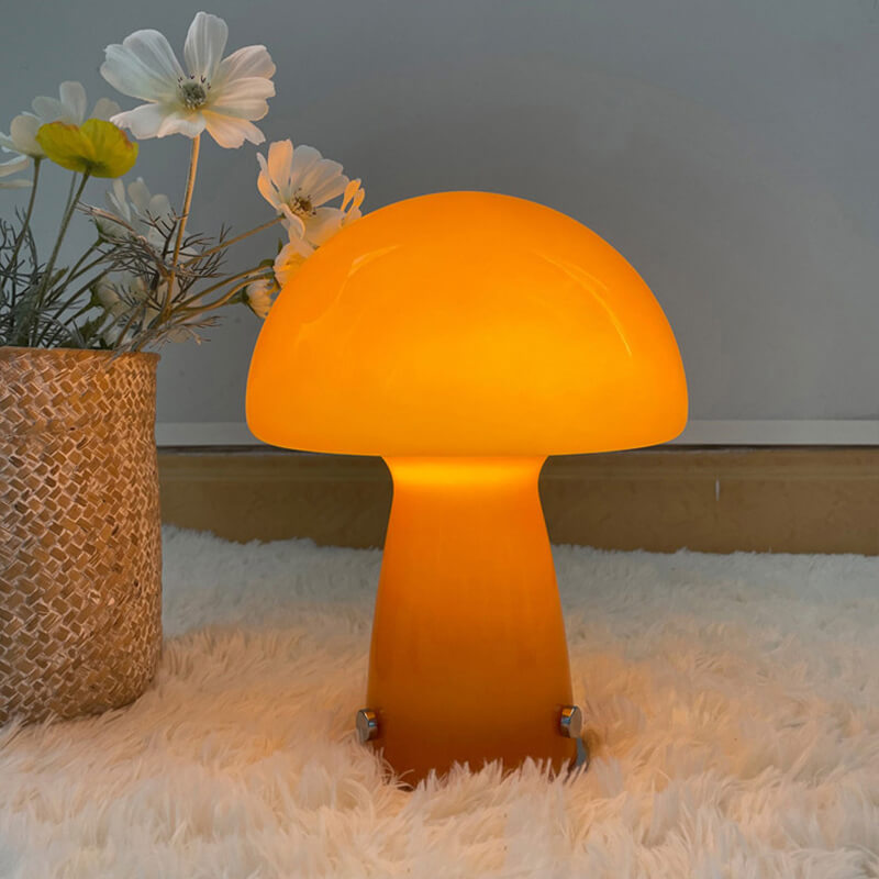 Lampe de table créative en forme de champignon
