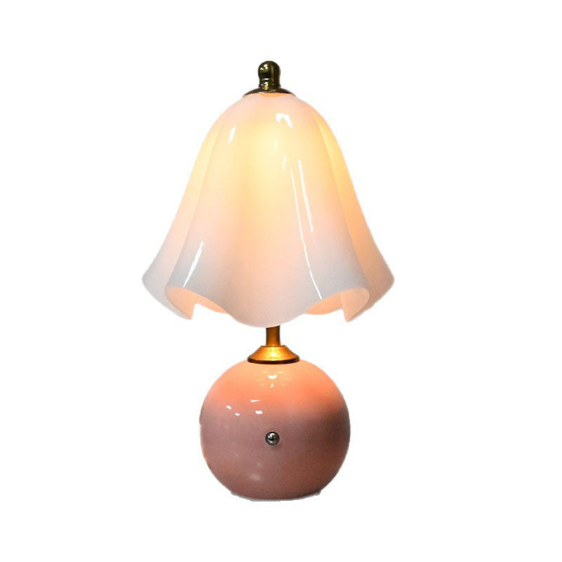 Creamy Ceramic Skirted Table Lamp