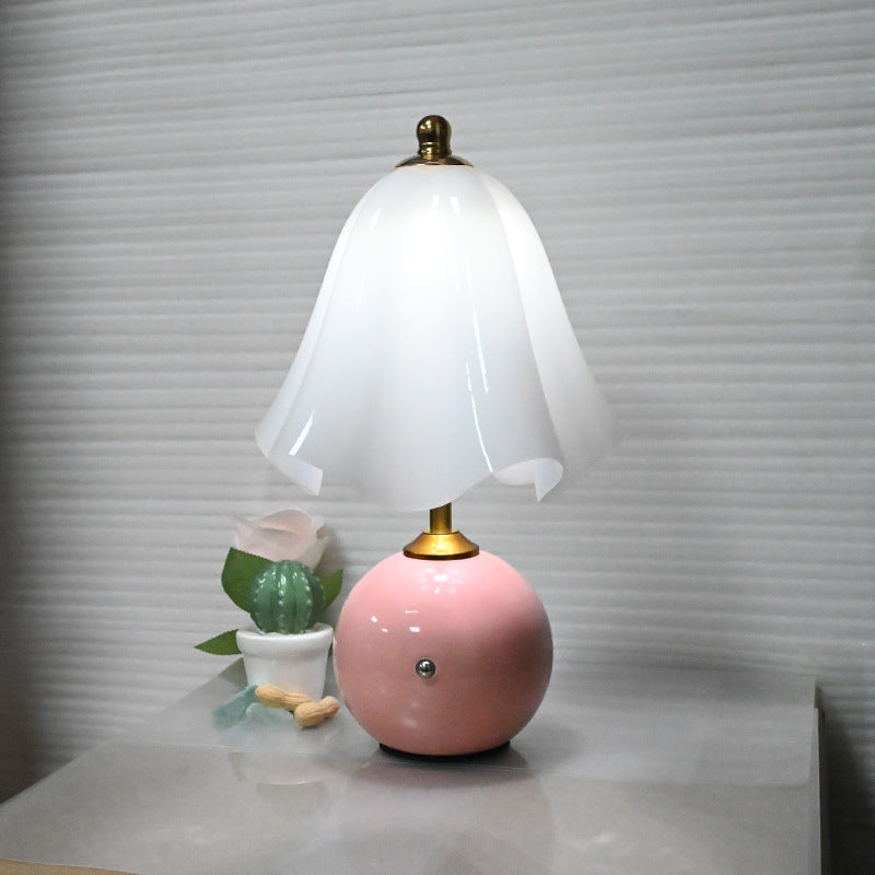 Creamy Ceramic Skirted Table Lamp