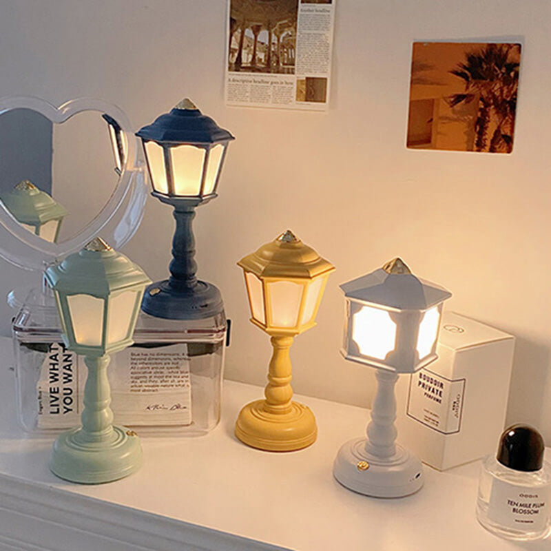 Kreative Nachtlampe in Straßenlaternenform