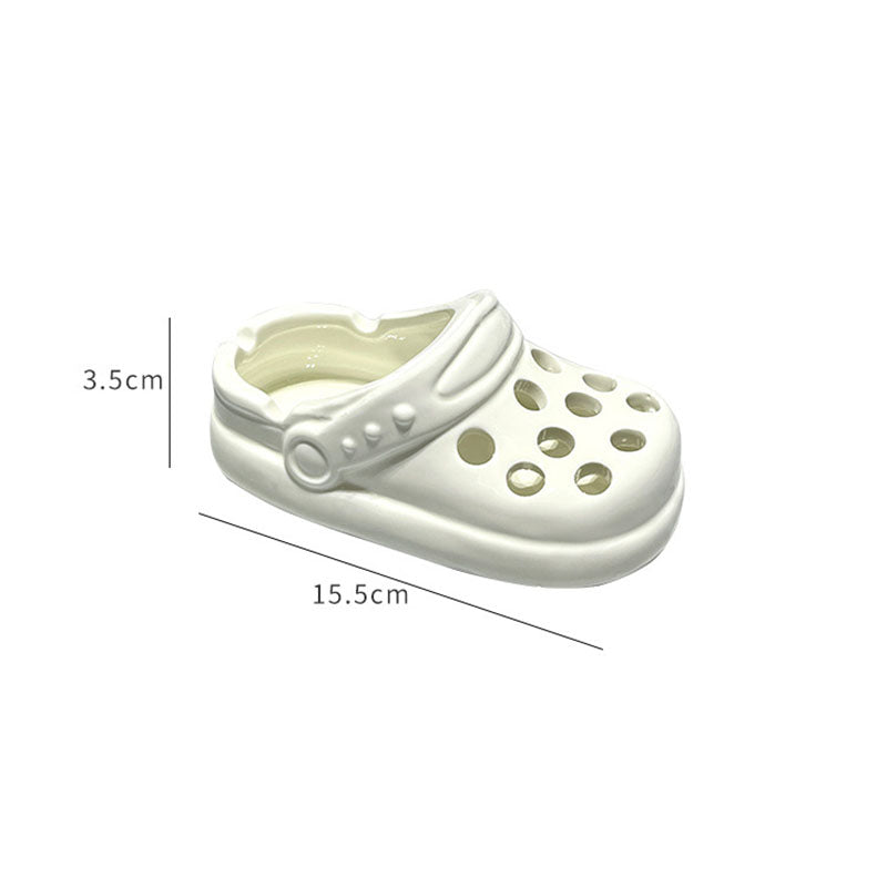 Cendrier à chaussures avec trou mignon