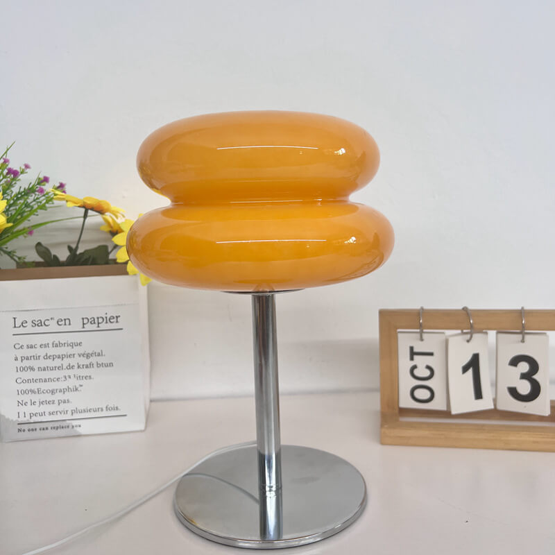 Eierkuchen-Tischlampe aus Glas