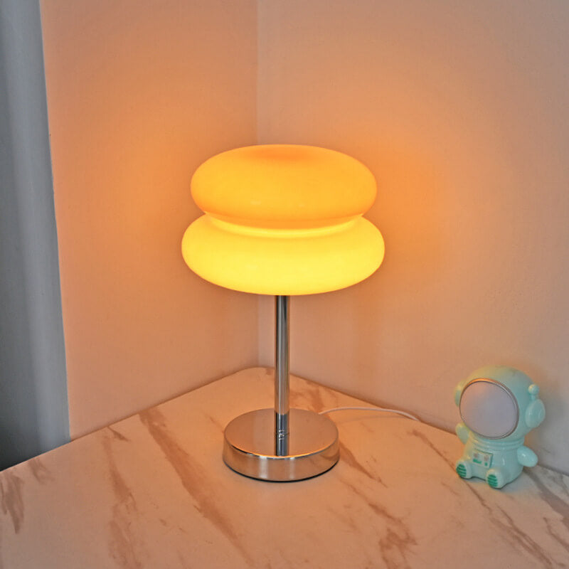Eierkuchen-Tischlampe aus Glas