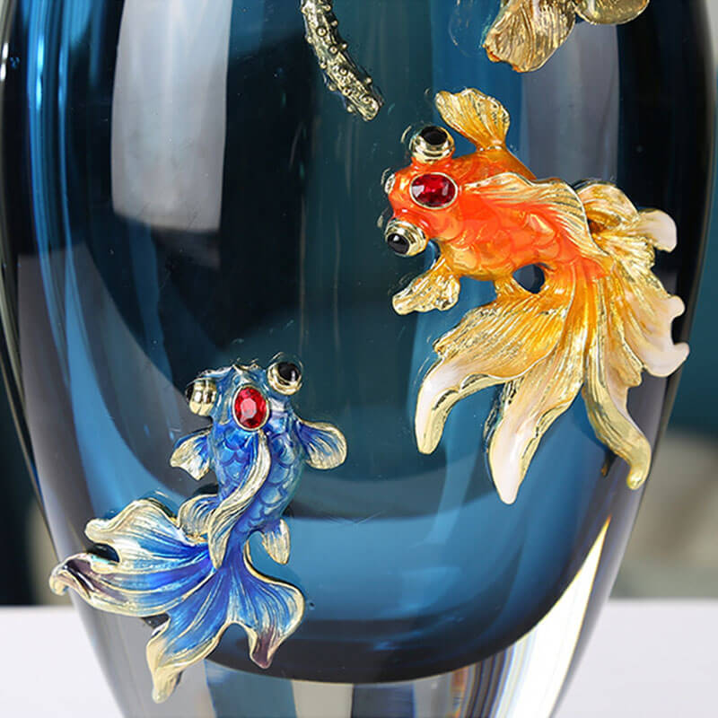 Vase en verre émaillé coloré
