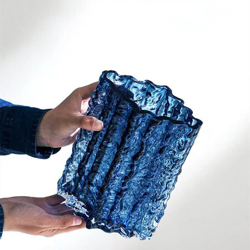 Vase glacier extrêmement gelé