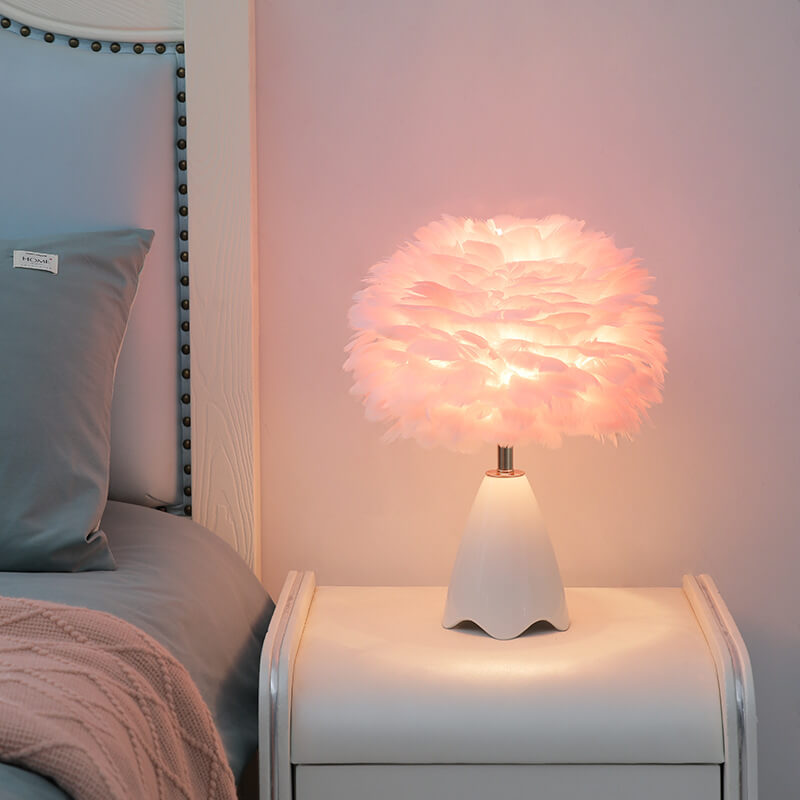 Lampe de table en verre à plumes
