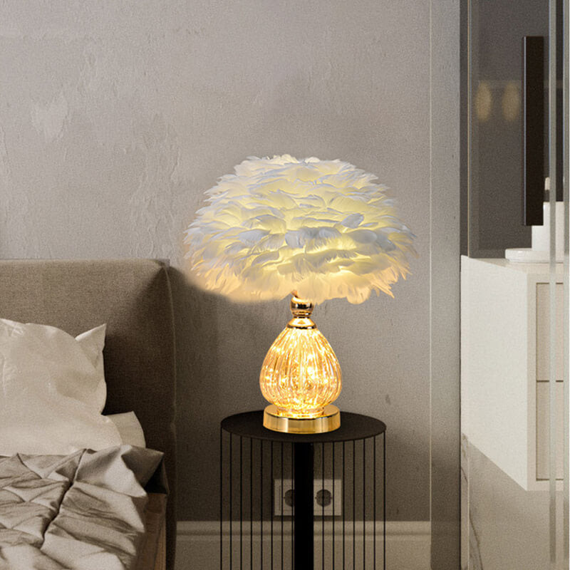 Lampe de table en verre à plumes