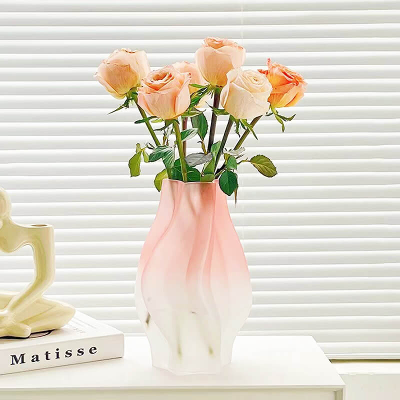 Vase en verre dépoli