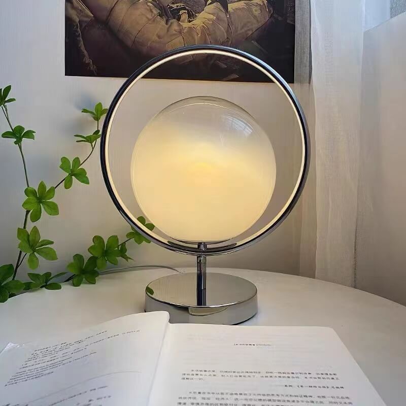 Lampe de table boule de verre