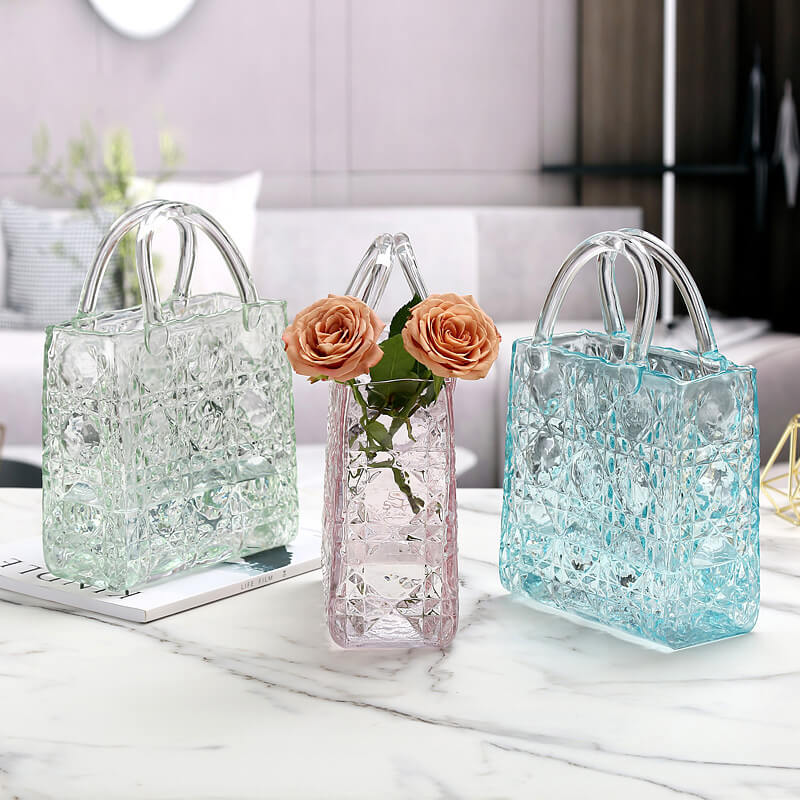 Vase en verre pour sac à main