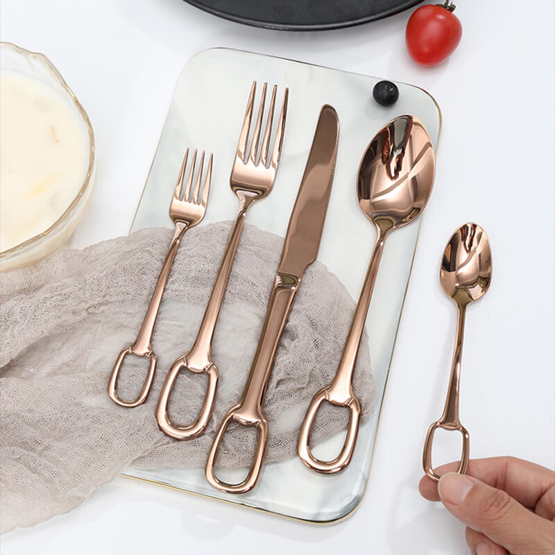 Hanging Hole Design Flatware 5 Pcs Set
