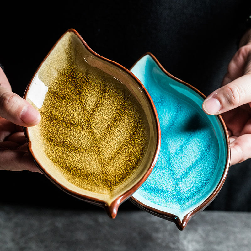 Leaf Cracked Ceramic Snack Plate