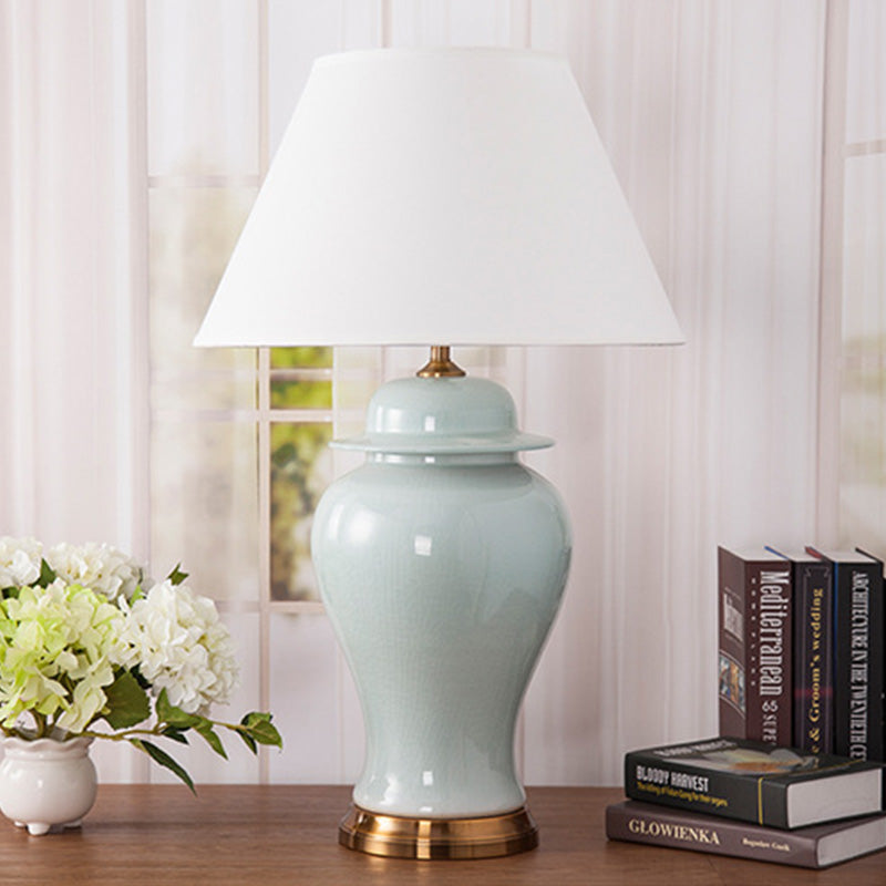 Light Luxury Ceramic Table Lamp