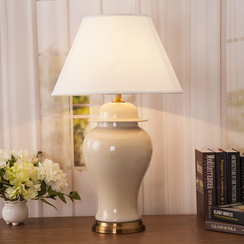 Light Luxury Ceramic Table Lamp