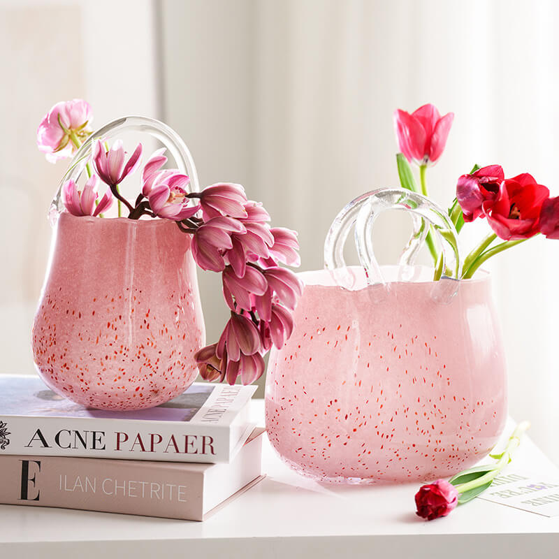 Vase de sac à main en verre léger et luxueux