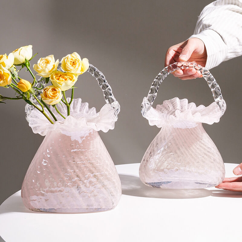 Vase de sac à main en verre léger et luxueux