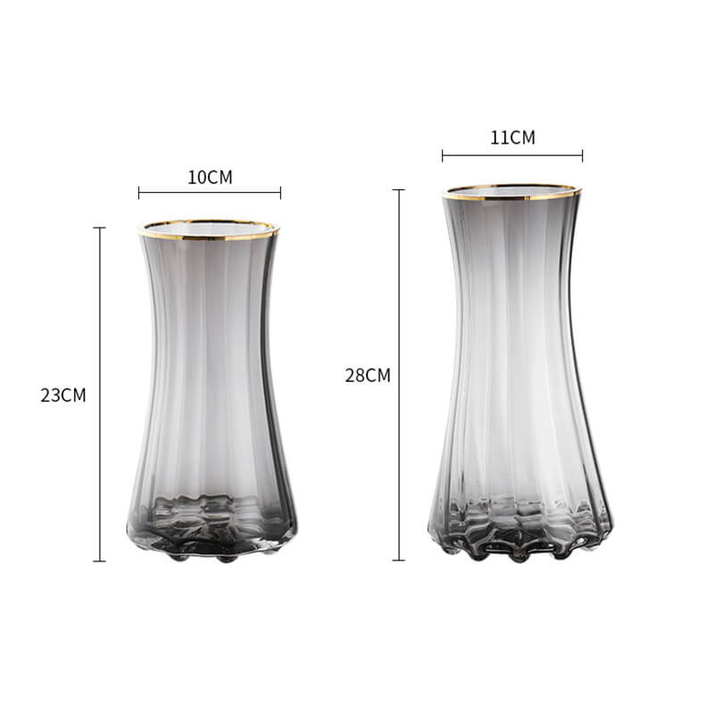 Vase en verre simple et léger de luxe