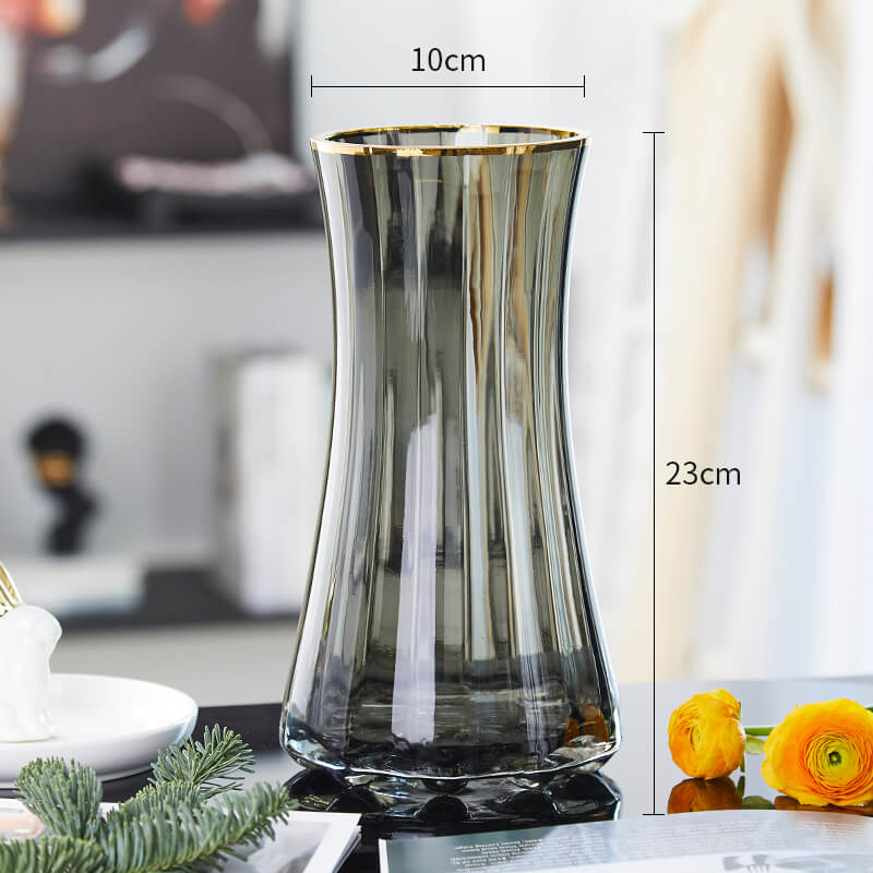 Vase en verre simple et léger de luxe