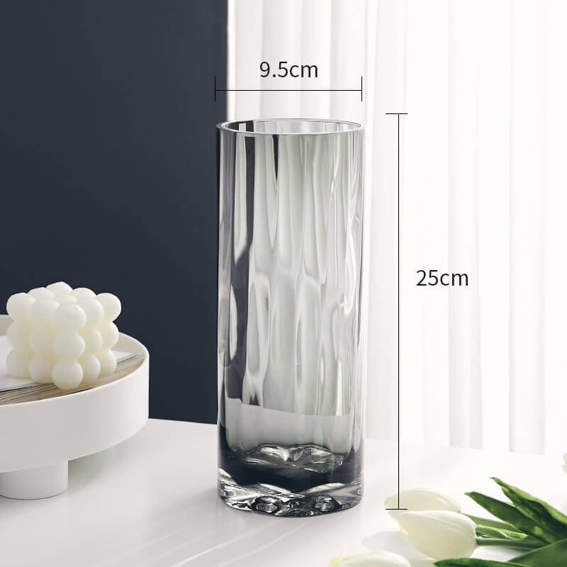Vase en verre simple et léger de luxe