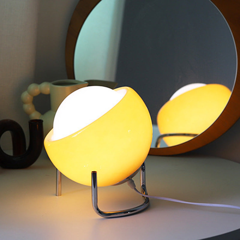 Lampe de bureau Planète médiévale