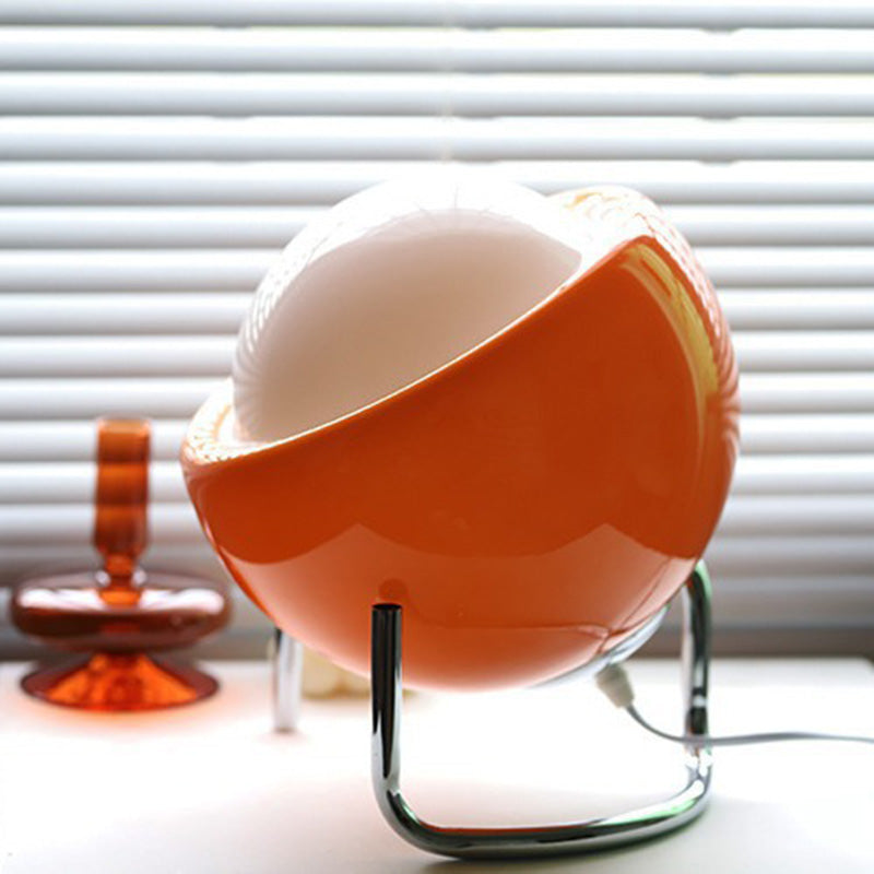 Lampe de bureau Planète médiévale