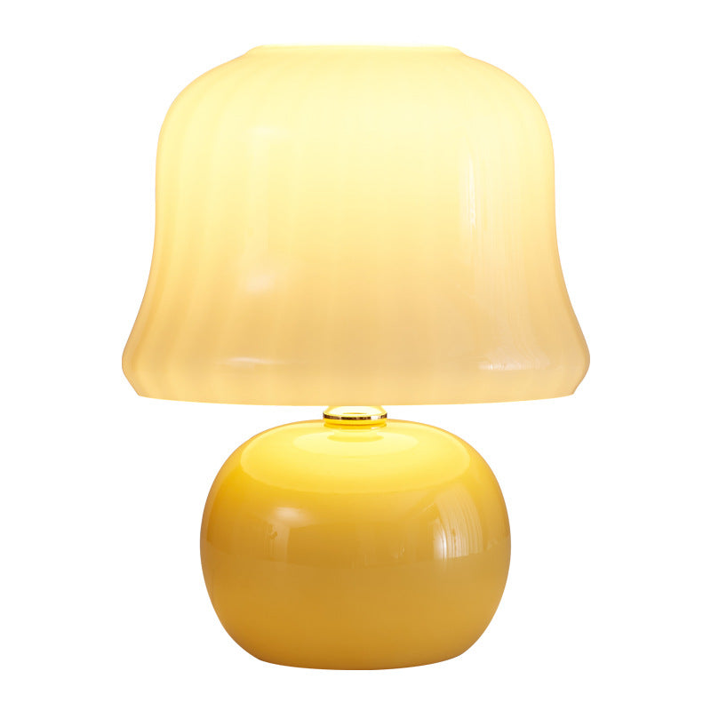 Lampe de table en forme de champignon