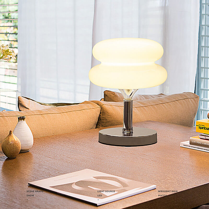 Neue Schreibtischlampe aus Eierkuchenglas