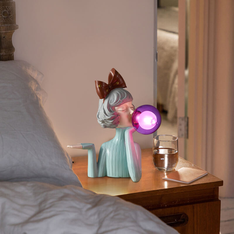 Farbenfrohe, elegante Tischlampe aus Kunstharz für Mädchen