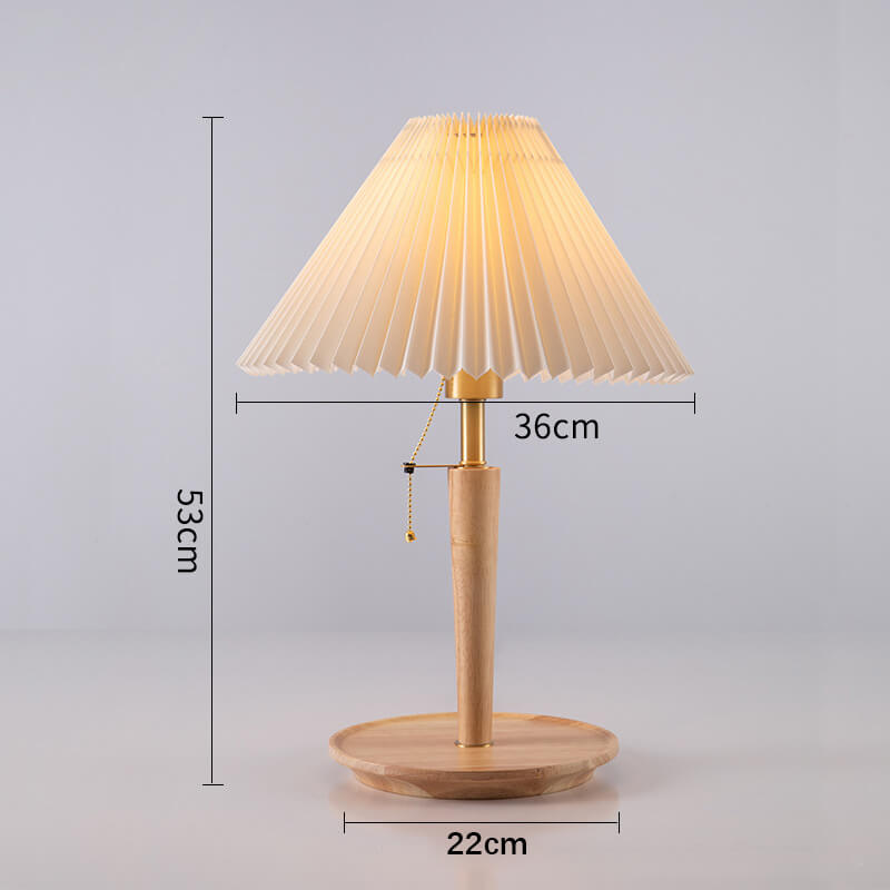 Plissierte Tischlampe aus Holz