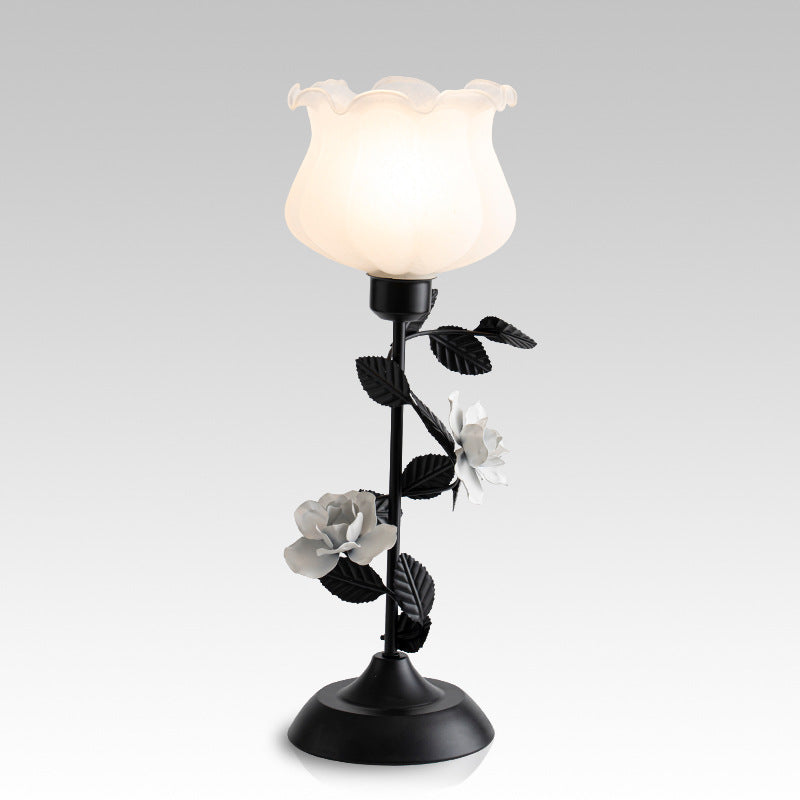 Retro Flower Table Lamp