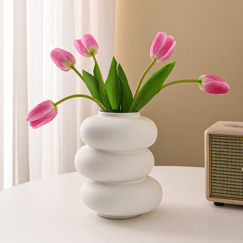 Vase en céramique en forme de galet