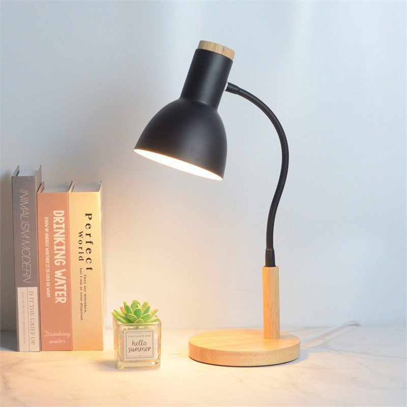 Simple Eye-Protection Study Lamp