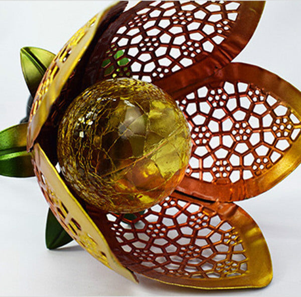 Solar Iron Flower Outdoor Decorative Light