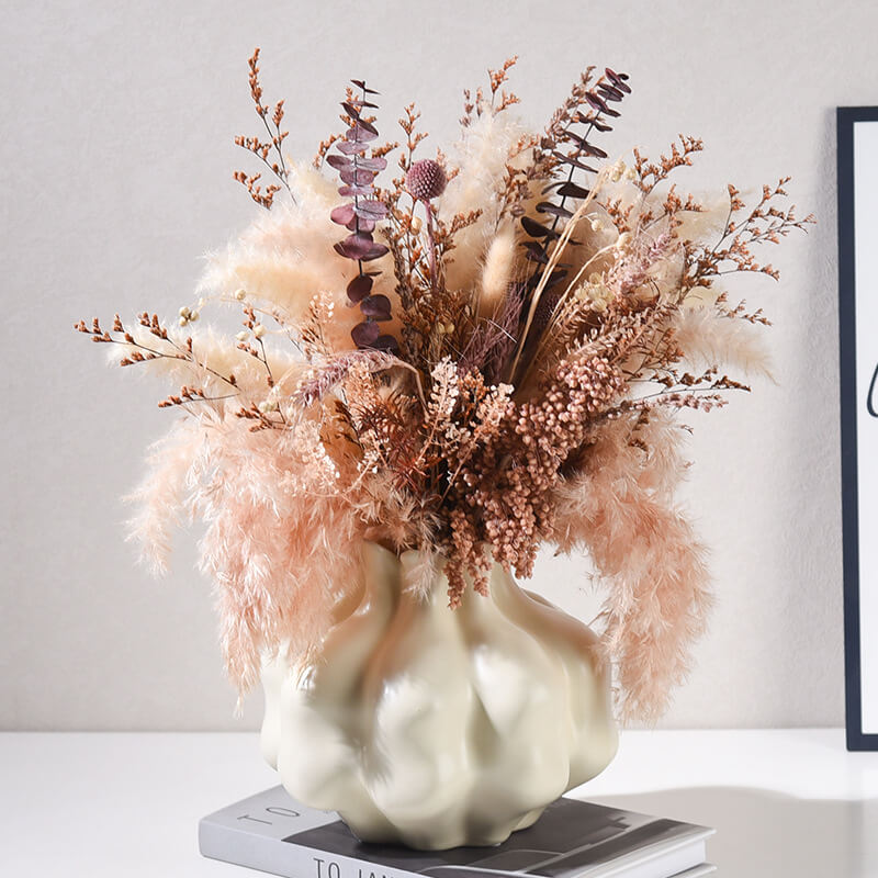 Vase en céramique de couleur unie crème