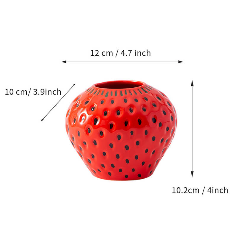 Vase en céramique à fraises