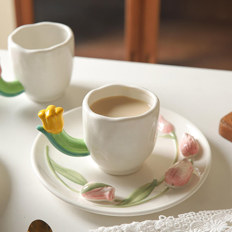 Tulip Handle Ceramic Mug