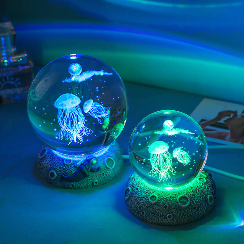 Veilleuse boule de cristal du monde sous-marin