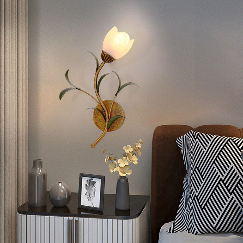 Vintage Flower Wall Lamp