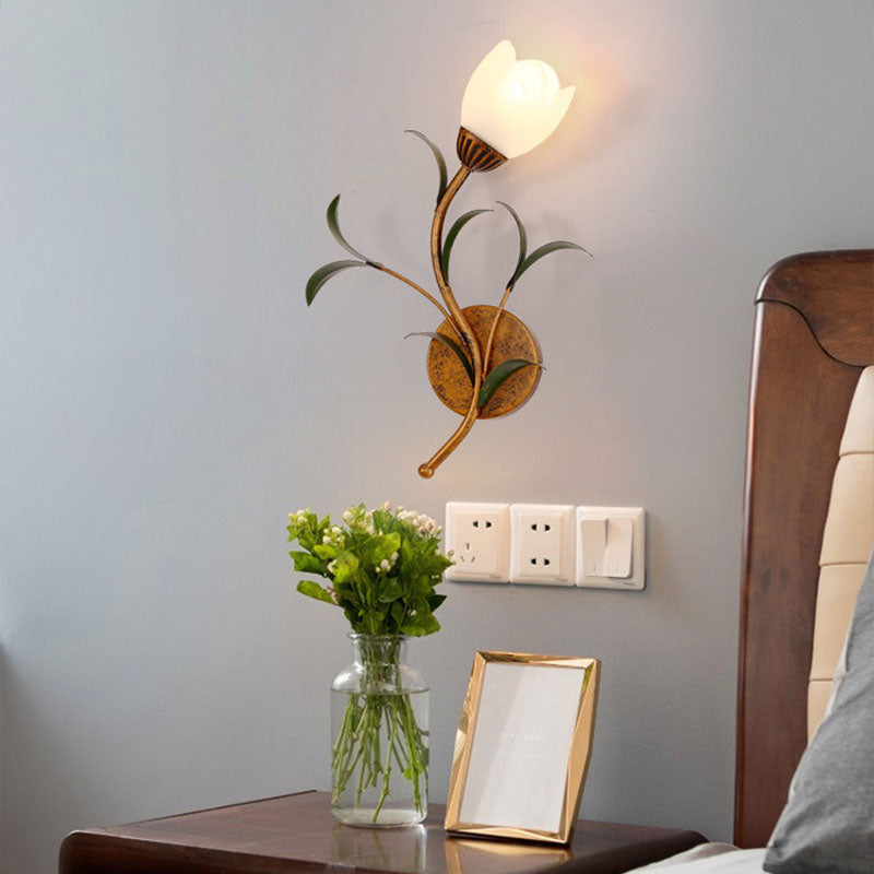 Vintage Flower Wall Lamp