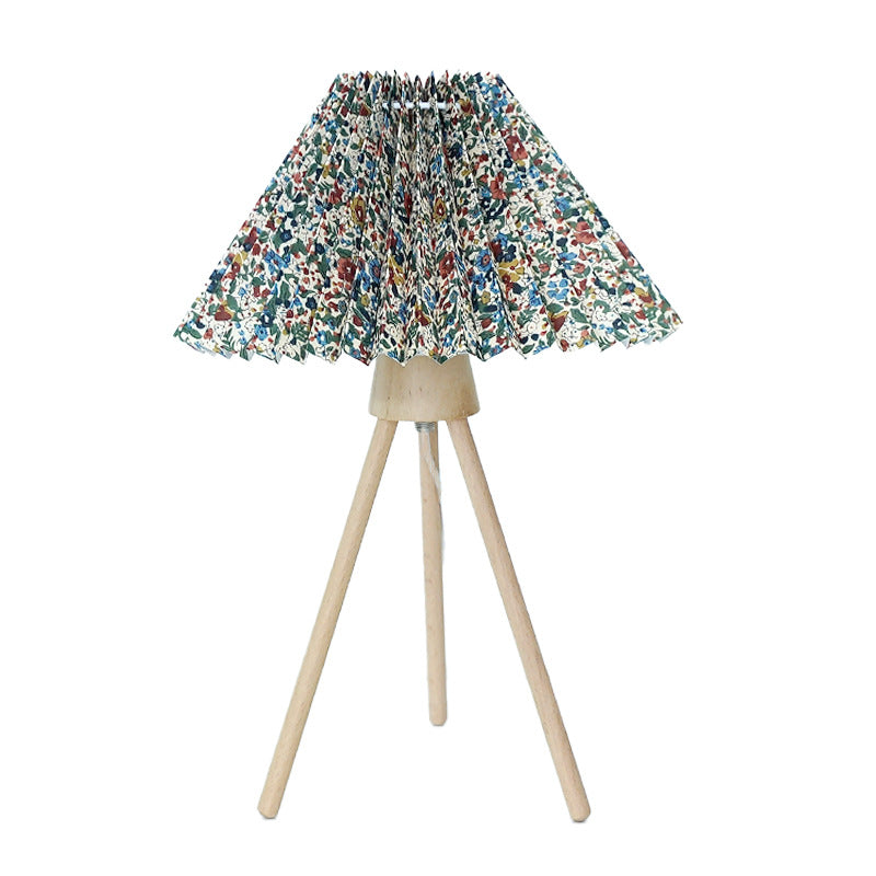 Vintage Pleated Table Lamp