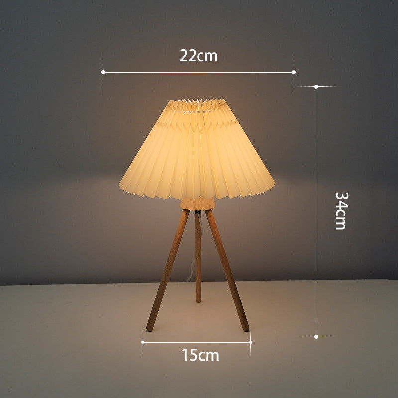 Vintage Pleated Table Lamp